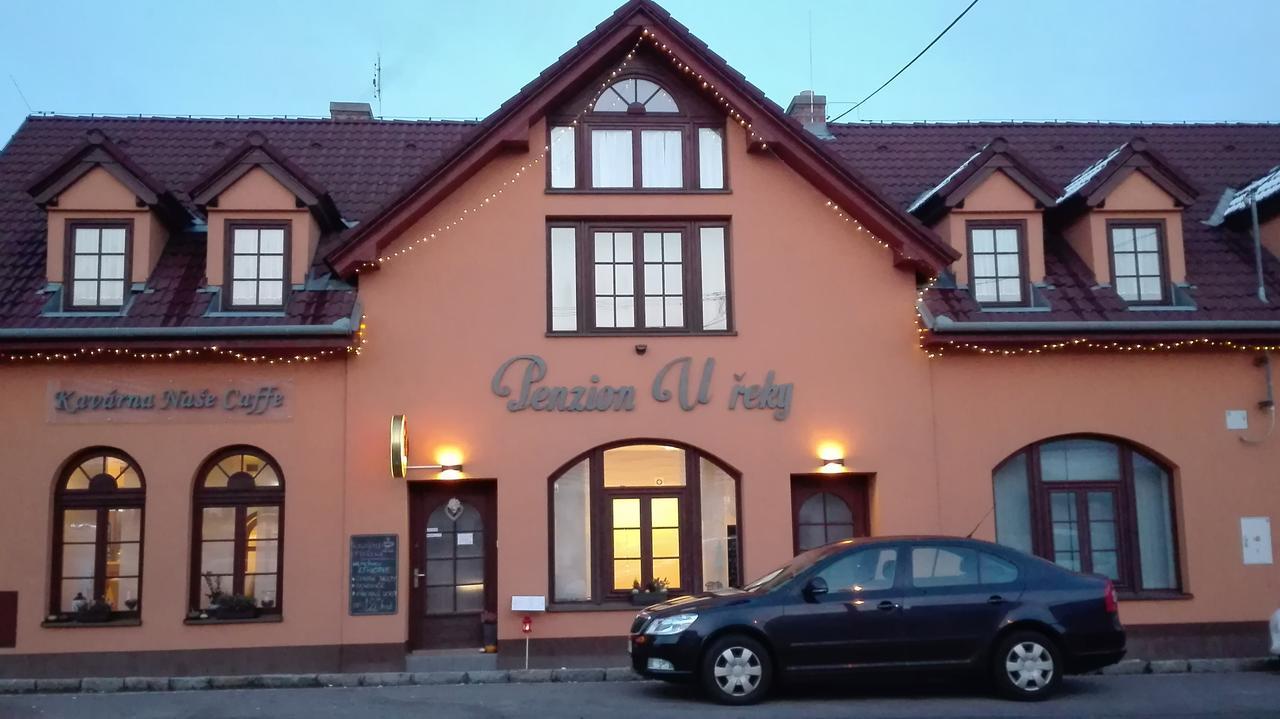 Penzion U Reky Vojkovice  Екстериор снимка